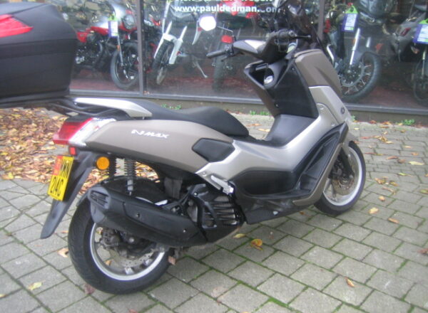 Yamaha X Max 125