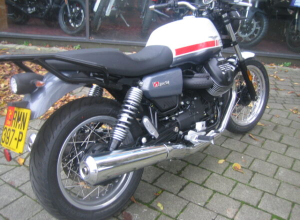 Moto Guzzi V7 850 Classic